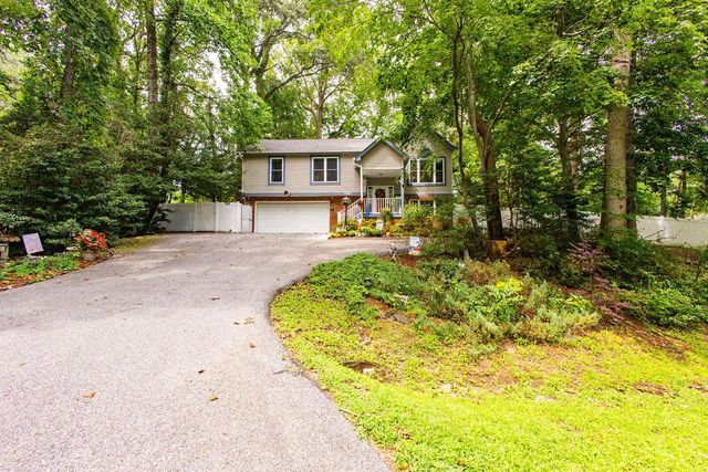 5760 EUCALYPTUS DR, Saint Leonard, MD 20685