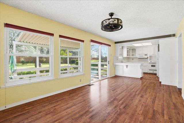 3691 Hampton Ln, Cameron Park, CA 95682