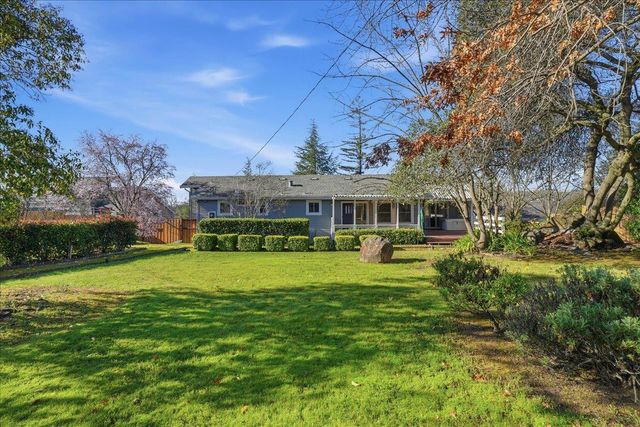 3691 Hampton Ln, Cameron Park, CA 95682