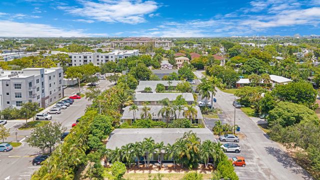 2117 NE 14TH Avenue 1-4, Wilton Manors, FL 33305
