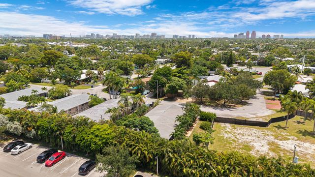 2117 NE 14TH Avenue 1-4, Wilton Manors, FL 33305