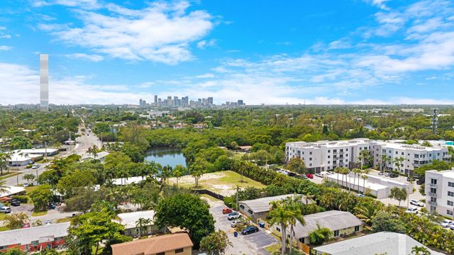 2117 NE 14TH Avenue 1-4, Wilton Manors, FL 33305