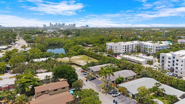 2117 NE 14TH Avenue 1-4, Wilton Manors, FL 33305