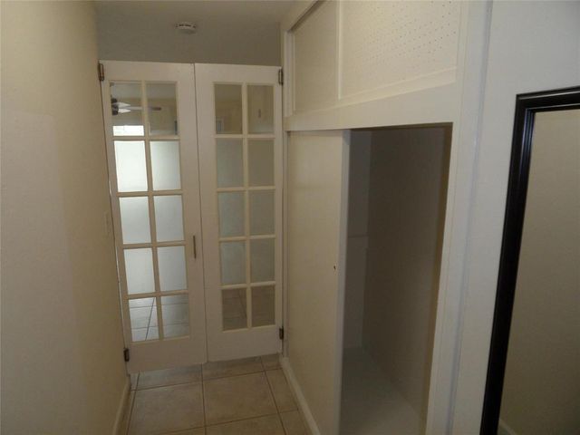 2117 NE 14TH Avenue 1-4, Wilton Manors, FL 33305