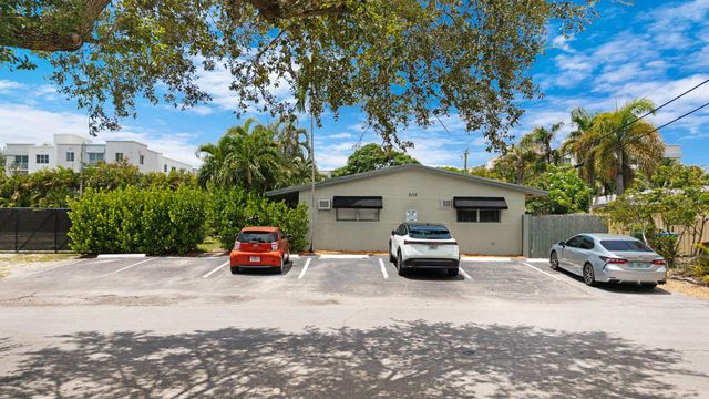 2117 NE 14TH Avenue 1-4, Wilton Manors, FL 33305