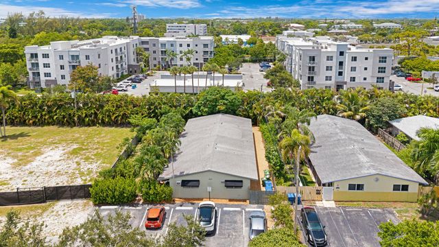 2117 NE 14TH Avenue 1-4, Wilton Manors, FL 33305