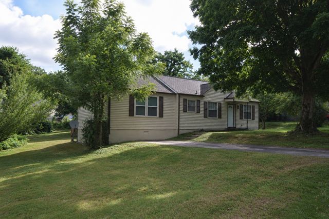 1232 Coarsey Dr, Nashville, TN 37217