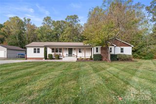 1335 Blacksnake Road, Stanley, NC 28164