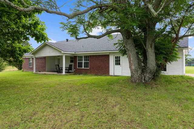 1831 Scarlet Oak, Gilmer, TX 75645