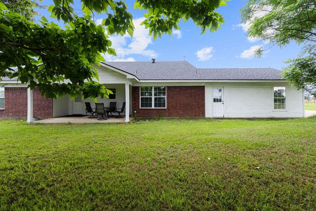 1831 Scarlet Oak, Gilmer, TX 75645