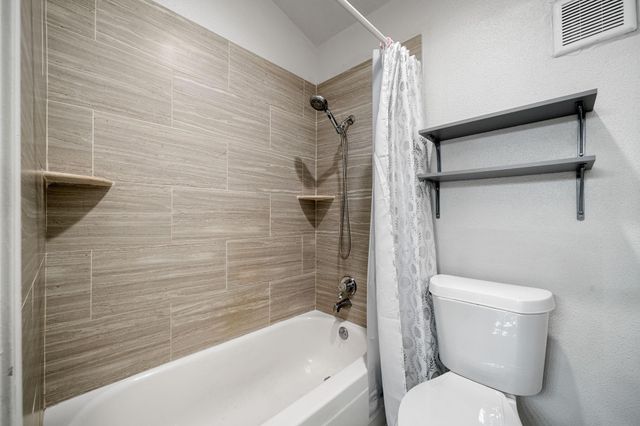 2121 El Paseo Street 1200, Houston, TX 77054