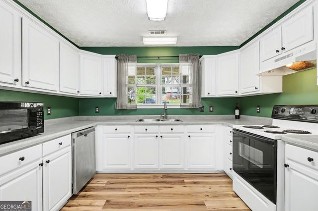 7177 Ironwood Drive, Gainesville, GA 30507