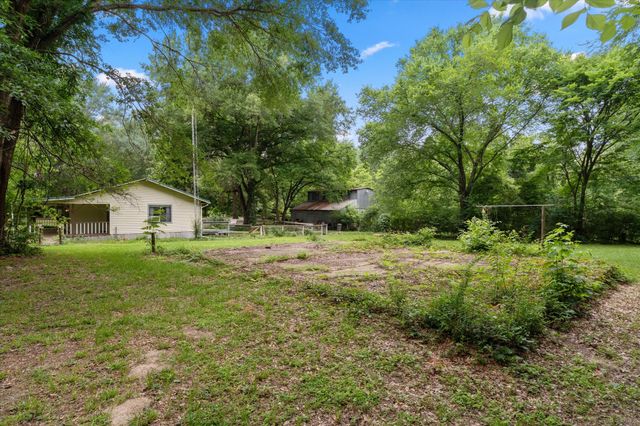 18459 Fm 16 E, Winona, TX 75792