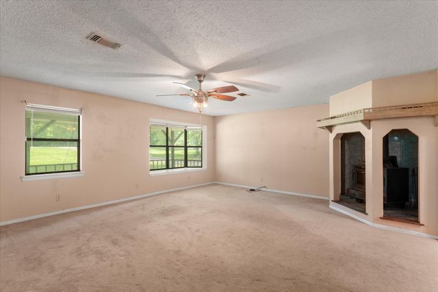 18459 Fm 16 E, Winona, TX 75792