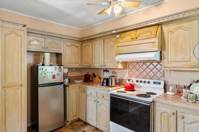 18459 Fm 16 E, Winona, TX 75792