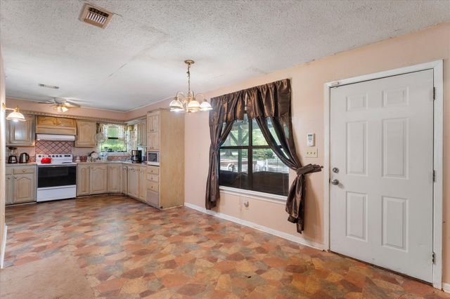 18459 Fm 16 E, Winona, TX 75792