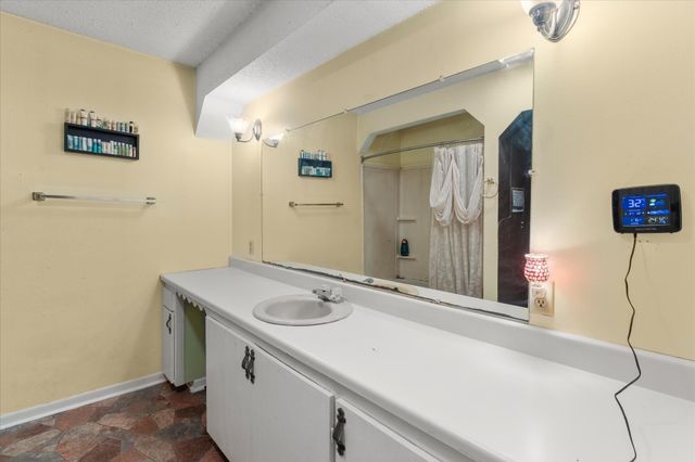 18459 Fm 16 E, Winona, TX 75792