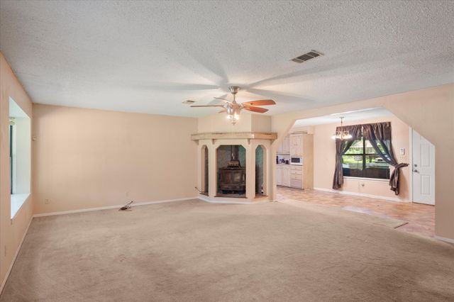 18459 Fm 16 E, Winona, TX 75792