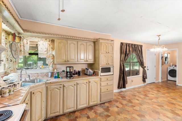 18459 Fm 16 E, Winona, TX 75792