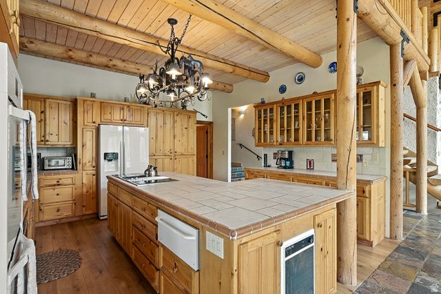 433 EAGLES ROOST, Brian Head, UT 84719