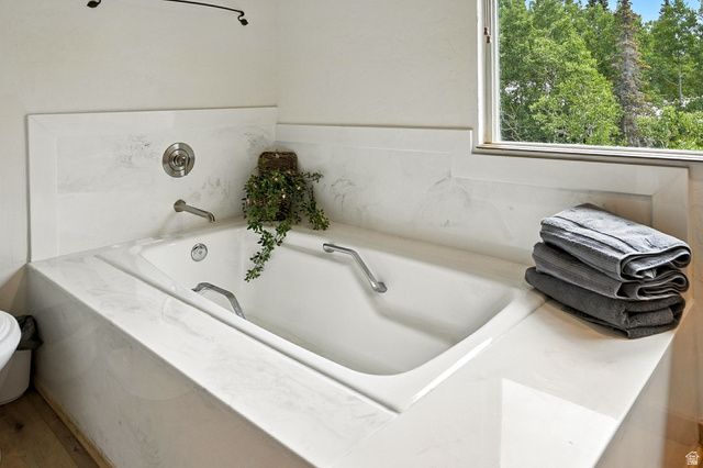 433 EAGLES ROOST, Brian Head, UT 84719