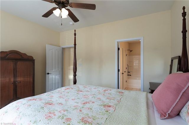 110 Crane Creek Way, Lexington, NC 27295