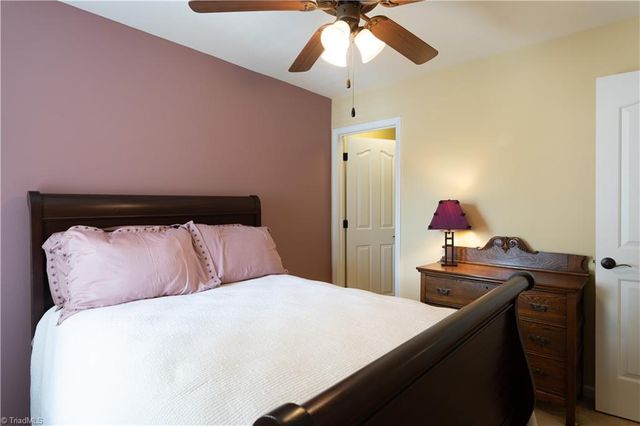 110 Crane Creek Way, Lexington, NC 27295