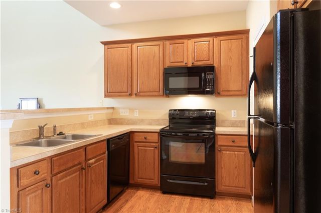 110 Crane Creek Way, Lexington, NC 27295