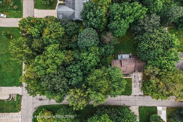 300 N Donegal Street, Eaton Rapids, MI 48827