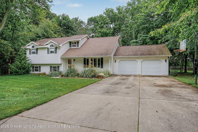 300 N Donegal Street, Eaton Rapids, MI 48827