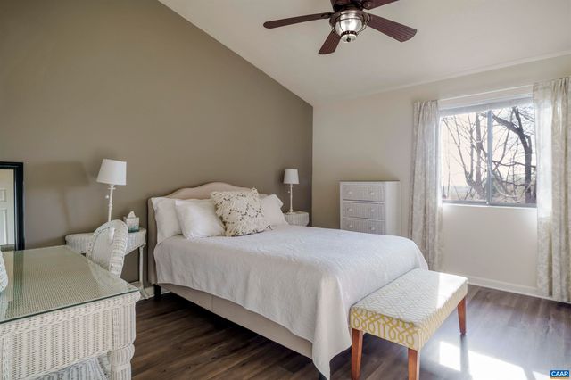 134 Turtle Creek Rd Apt 10, Charlottesville, VA 22901
