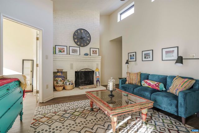 134 Turtle Creek Rd Apt 10, Charlottesville, VA 22901