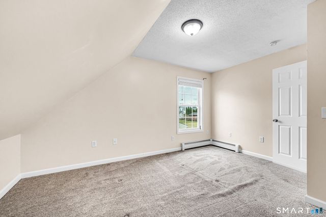 25 Woodlawn Avenue, Enfield, CT 06082