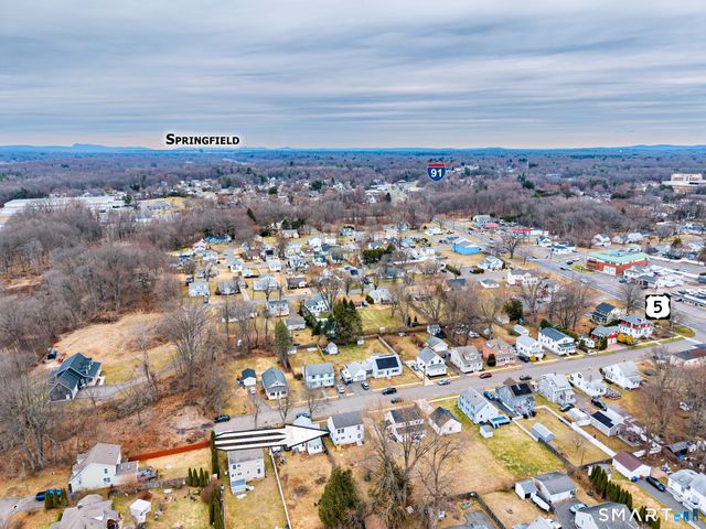 25 Woodlawn Avenue, Enfield, CT 06082