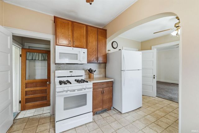 801 S Jackson Street, Auburn, IN 46706