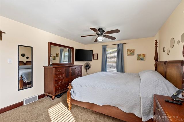 2292 Ivy Crest Drive, Bellbrook, OH 45305