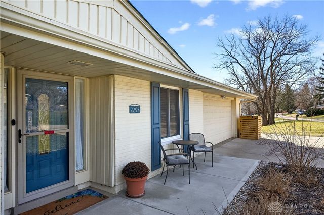 2292 Ivy Crest Drive, Bellbrook, OH 45305