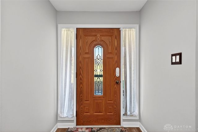 2292 Ivy Crest Drive, Bellbrook, OH 45305