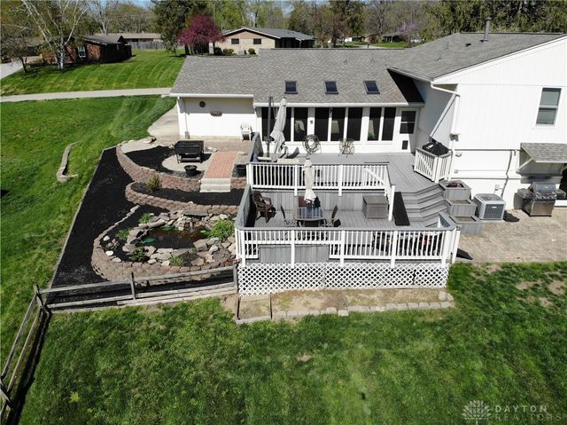 2292 Ivy Crest Drive, Bellbrook, OH 45305