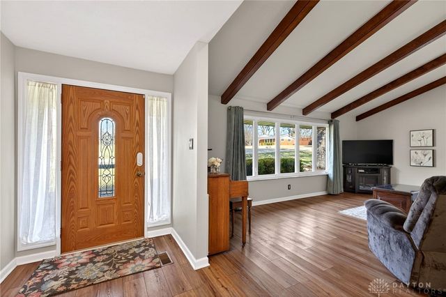 2292 Ivy Crest Drive, Bellbrook, OH 45305