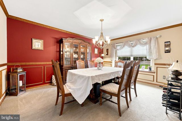 6 DRESSAGE DR, Sewell, NJ 08080