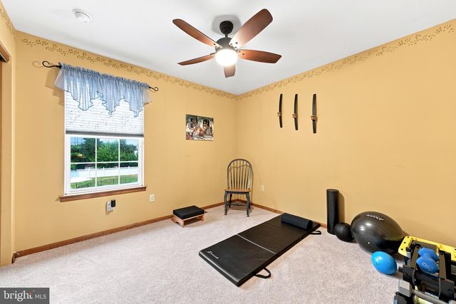 6 DRESSAGE DR, Sewell, NJ 08080