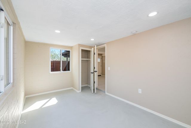 3003 N Flanwill Boulevard, Tucson, AZ 85716