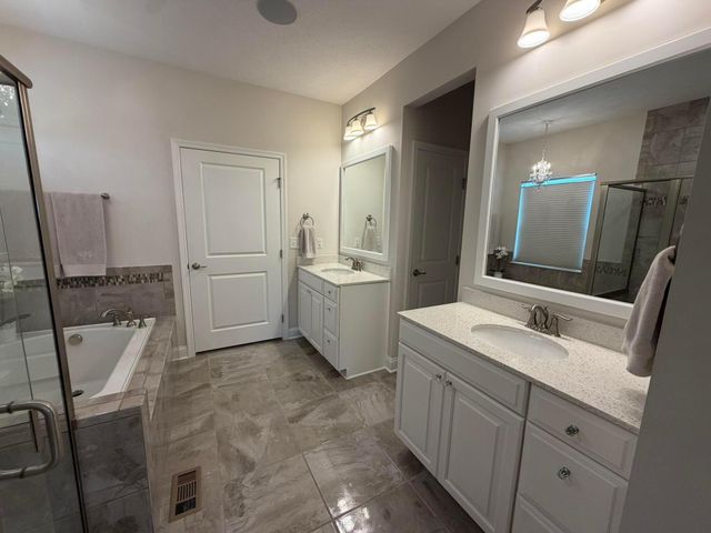 7712 Paradisio Drive, Galena, OH 43021