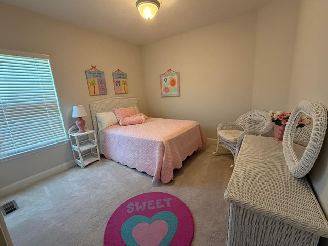 7712 Paradisio Drive, Galena, OH 43021