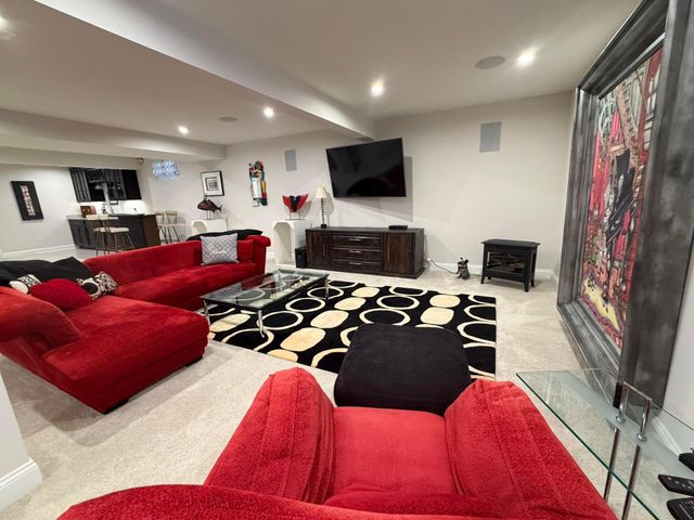 7712 Paradisio Drive, Galena, OH 43021