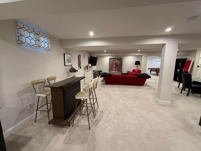 7712 Paradisio Drive, Galena, OH 43021