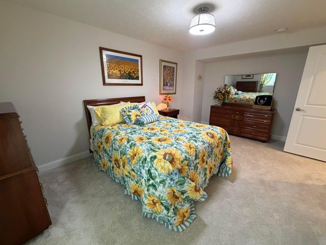 7712 Paradisio Drive, Galena, OH 43021
