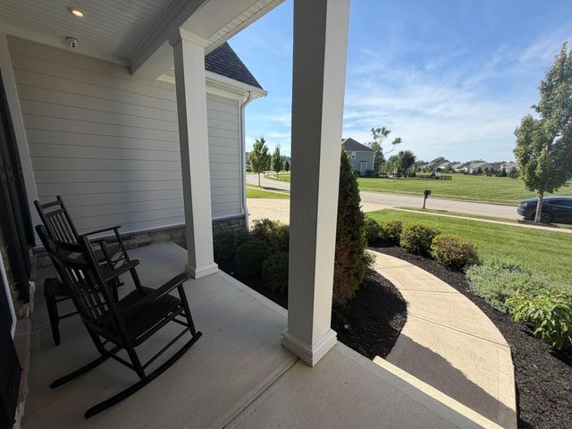 7712 Paradisio Drive, Galena, OH 43021