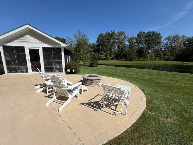 7712 Paradisio Drive, Galena, OH 43021